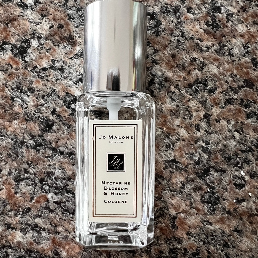 Jo Malone Nectarine Blossom and honey